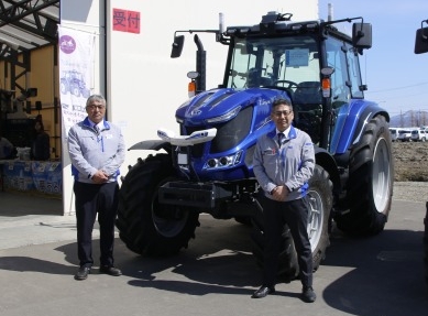 次を見据えた提案推進 空知中央営業所会場も盛況 ISEKI Japan北海道カンパニー 道内で春の展示会開催